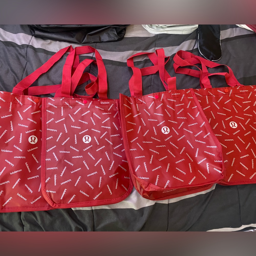 Lululemon shopping bag ( new and reusable )